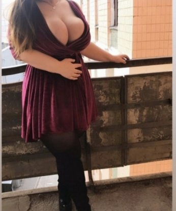 В моих руках ты откроешь для себя новые грани удовольствия. 💋
Я предлагаю широкий спектр услуг: классический секс, оральный секс, куннилингус и многое другое. Мой опыт и сексуальные навыки помогут нам достичь оргазма вместе! 🔥
Я могу быть твоей нежной подружкой и провести с тобой романтический вечер или страстную ночь. Мы можем воплотить в жизнь твои самые сокровенные фантазии. 💦
Живу я в Москве, где я принимаю у себя в уютной и безопасной обстановке. У меня есть все для нашего приятного времяпровождения и мои фото говорят сами за себя. 📸
Мои клиенты остаются довольными и всегда возвращаются ко мне снова. Я стараюсь удовлетворить всех и каждого. Возможно, ты будешь следующим, кто испытает настоящий пыл и наслаждение со мной. 🌟
Не упусти свой шанс почувствовать себя настоящим мужчиной! Звони мне и давай сделаем наше свидание незабываемым. Я жду тебя в Москве, чтобы согреть тебя своей страстью и нежностью. 😘 Надежда